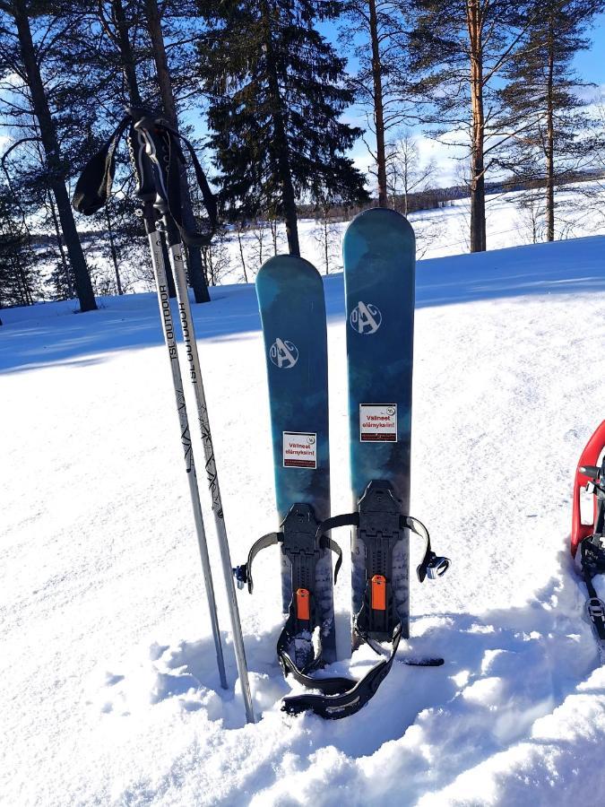 Goiglo Hotel & Hostel Куусамо Екстериор снимка